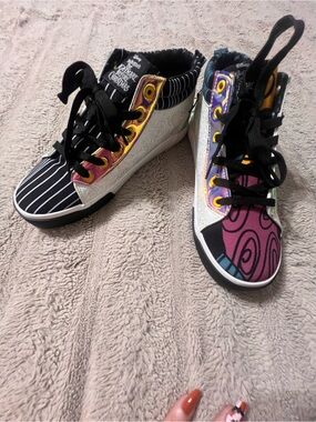 Disney Nightmare Before Christmas 30th Anniversary Jack & Sally Hightops NWT
